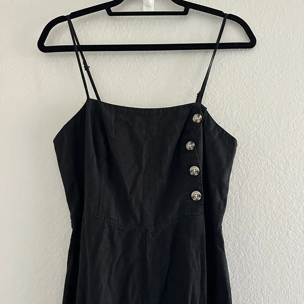 Urban Outfitters Jumpsuit Womens Size 6‎ Black One Piece Linen blend?